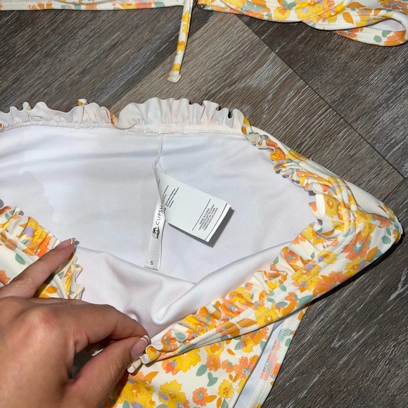 Cupshe Small Yellow Floral High Waisted Swim Suit Small - Picture 4 of 4